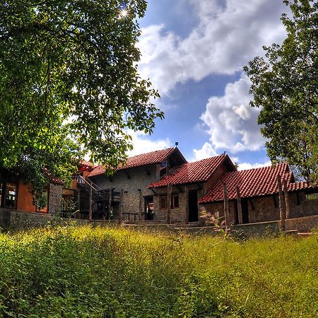 Kanha Earth Lodge Mandla Exterior photo