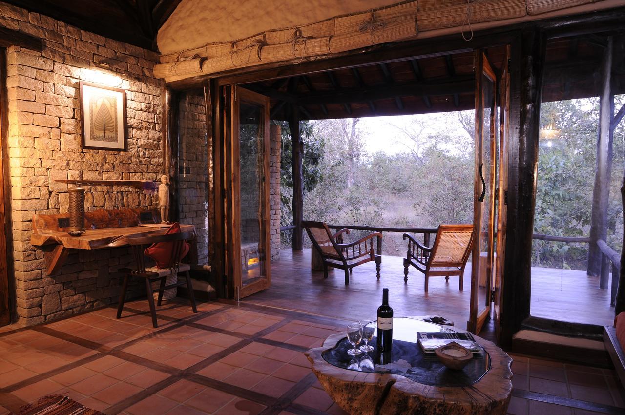 Kanha Earth Lodge Mandla Room photo