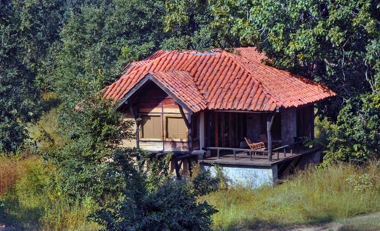 Kanha Earth Lodge Mandla Exterior photo